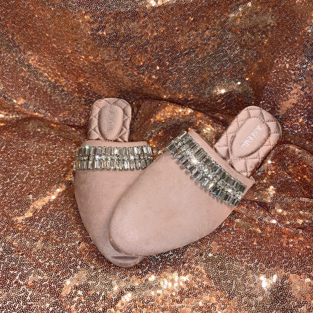 Finlee Embellished Slipper